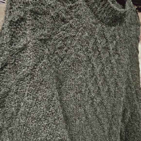 NEW Black Tape Pine Green Cable Knit Sweater size XL - Picture 6 of 7